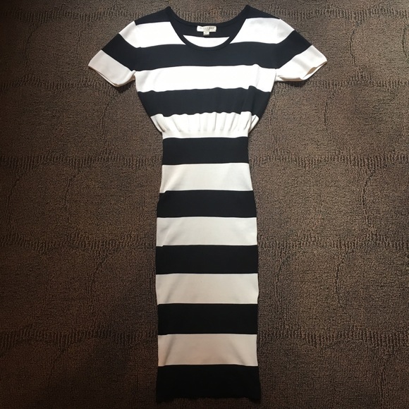 BURBERRY - Silk Black/White Striped Dress XS/TP - Picture 2 of 7